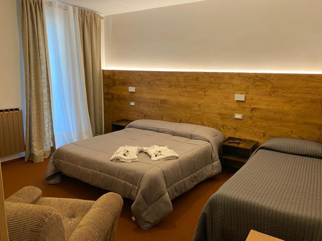 Albergo Quai Monno ภายนอก รูปภาพ