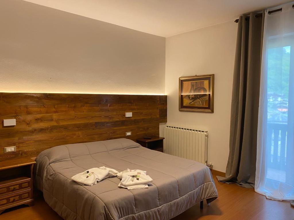 Albergo Quai Monno ภายนอก รูปภาพ