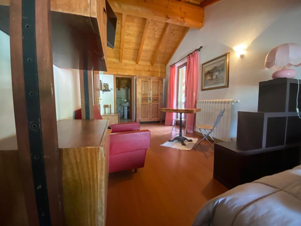 Albergo Quai Monno ภายนอก รูปภาพ