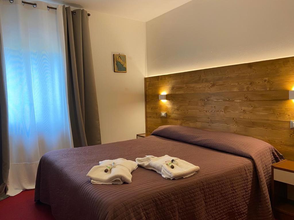 Albergo Quai Monno ภายนอก รูปภาพ